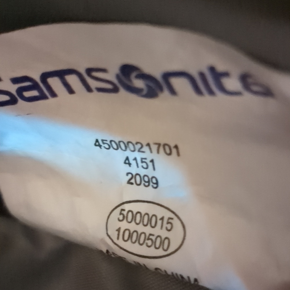 Samsonite Weekender Duffle/Carry-On - Picture 9 of 12